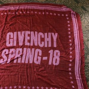 *authentic* GIVENCHY scarf